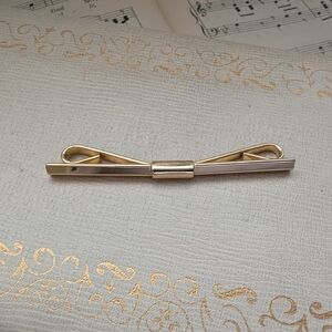 Gold Tone Bar Tie Clip - Classic Men's Accessory